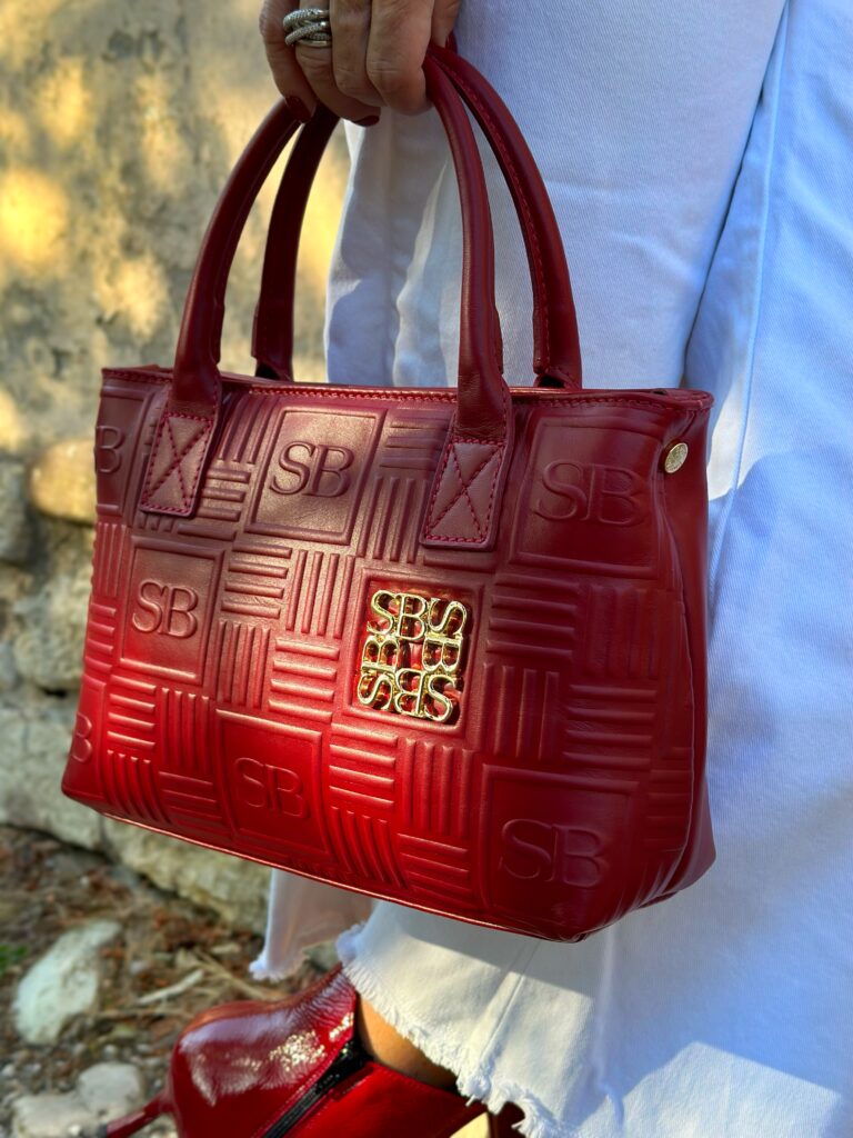 50 sfumature di rosso per la stagione A/W 2023/24